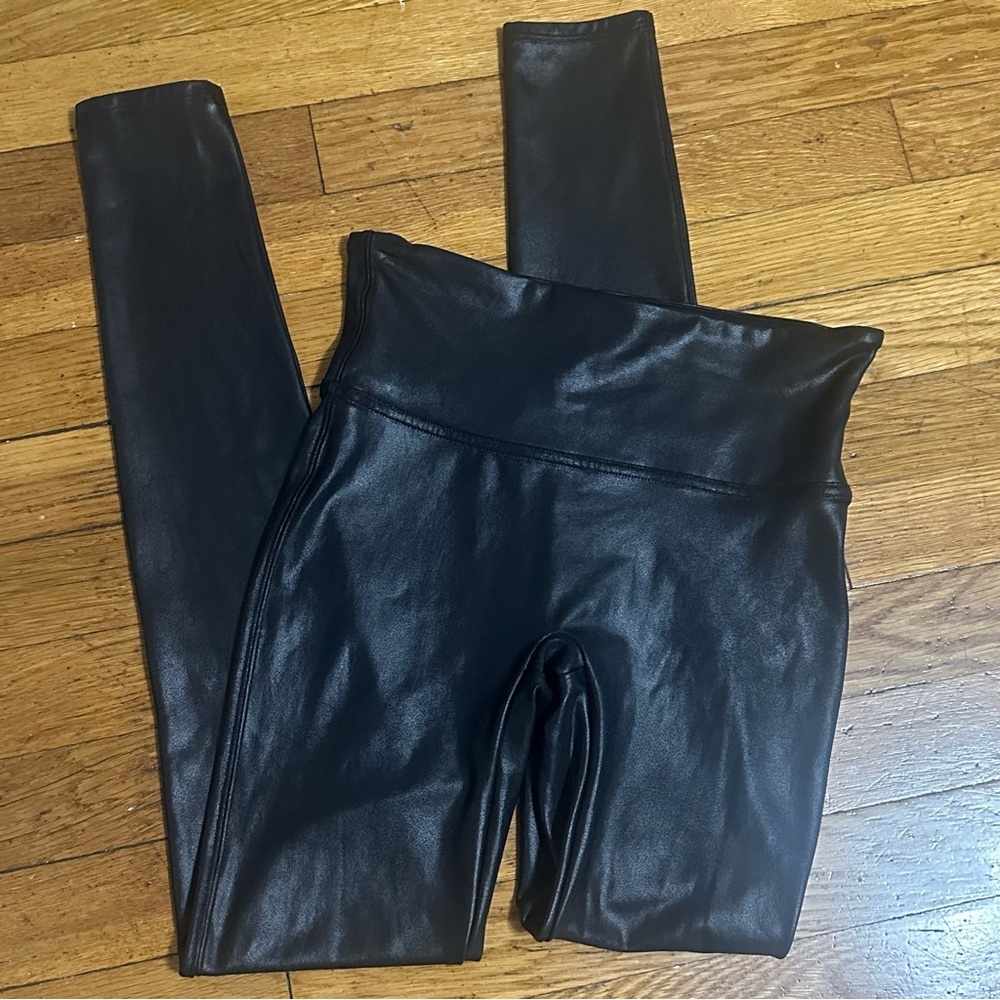 Spanx Faux Leather Leggings - Picture 3 of 5